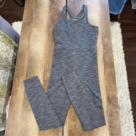 Outdoor Voices•Freeform Unitard Onsie Bodysuit•Dark Grey•Size X-Small - Picture 3 of 8
